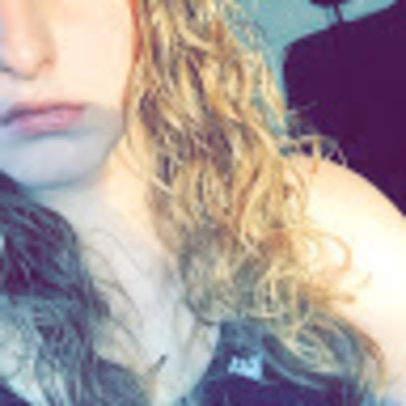 Meet your Posher, Samantha - Picture 1 of 1